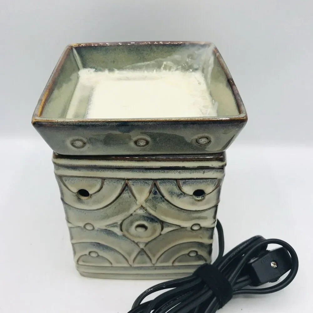 Scentsy LENORE Retired Blue Green Full Size Warmer DSW-LENO with Wax Tested